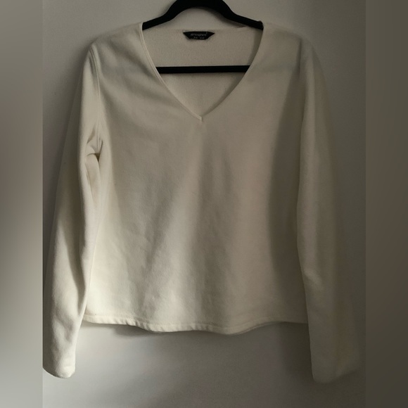 Atmosphere white long sleeves v-neck pullover - Picture 4 of 7